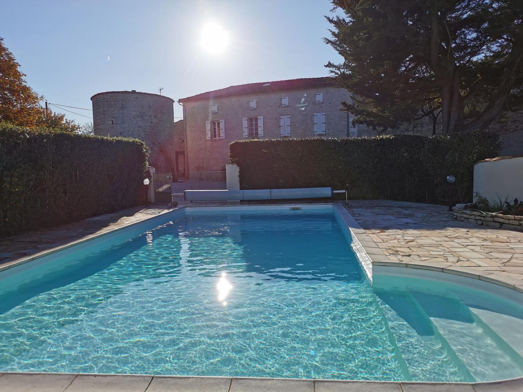 Maison La Tour * Nere